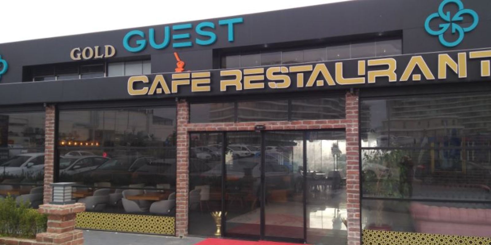 Gold Guest Cafe
